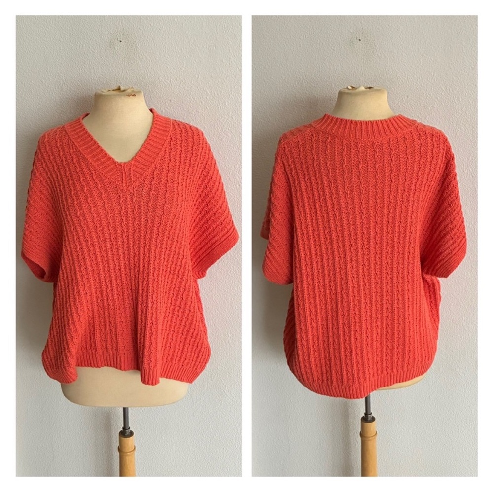 WAS $25 United Colors of Benetton sweater size M/L